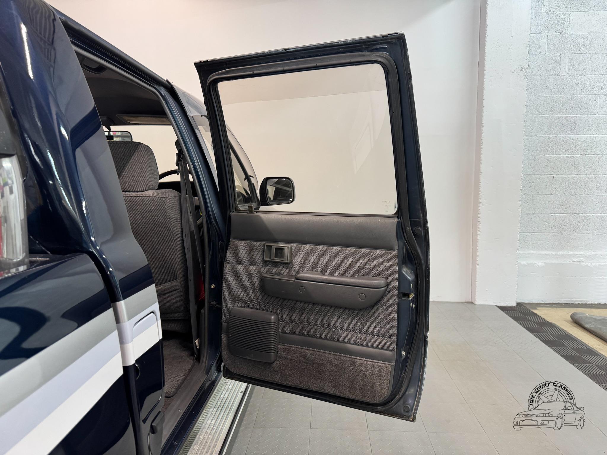 1993 Toyota Hilux Pickup Double Cab SSR-X