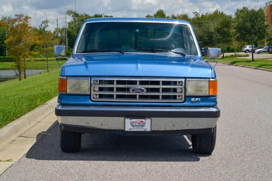 1991 Ford F-150 XLT Lariat - 4