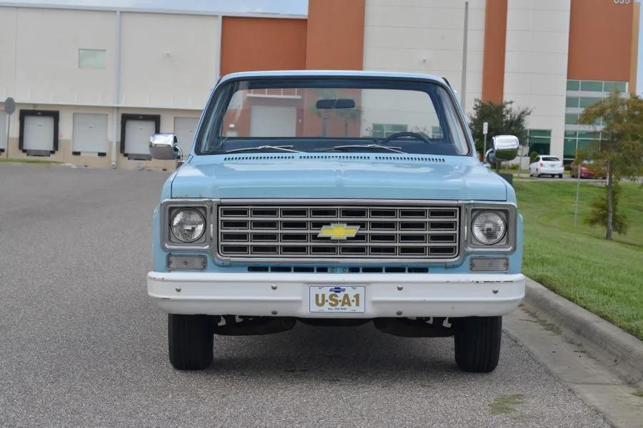 1976 Chevrolet C10 Custom Deluxe