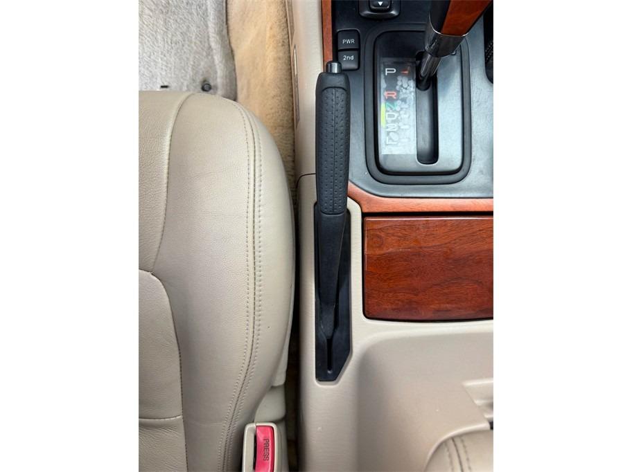 2001 Lexus LX 470