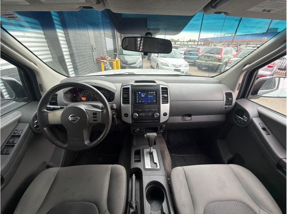 2011 Nissan Xterra S