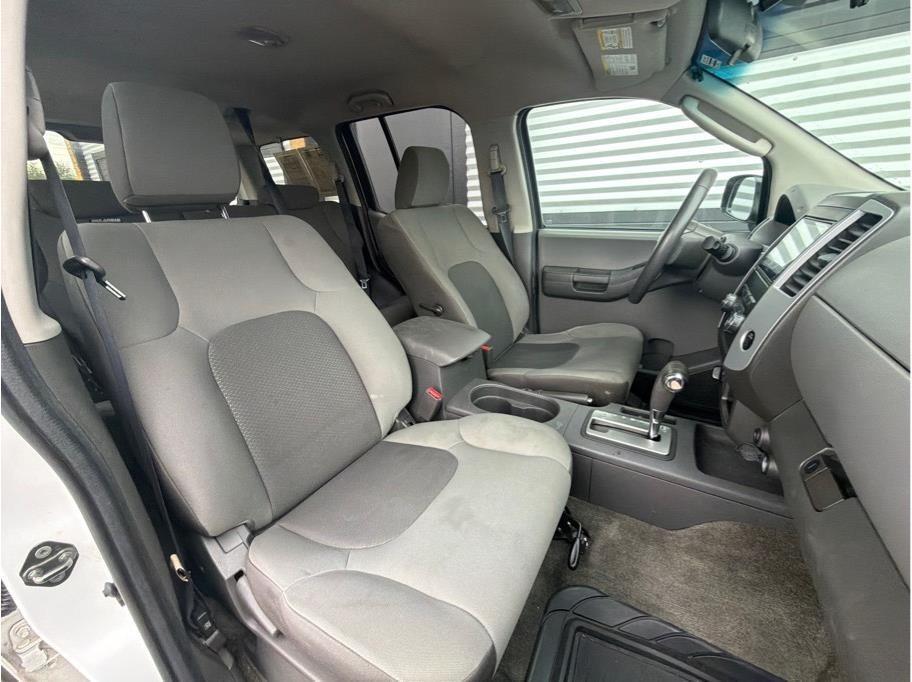 2011 Nissan Xterra S