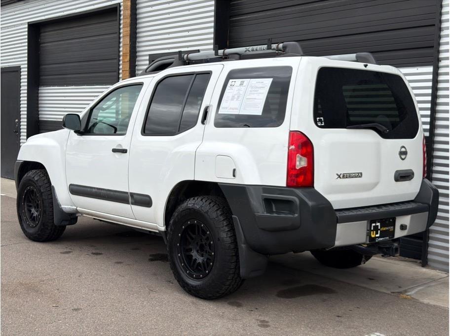 2011 Nissan Xterra S