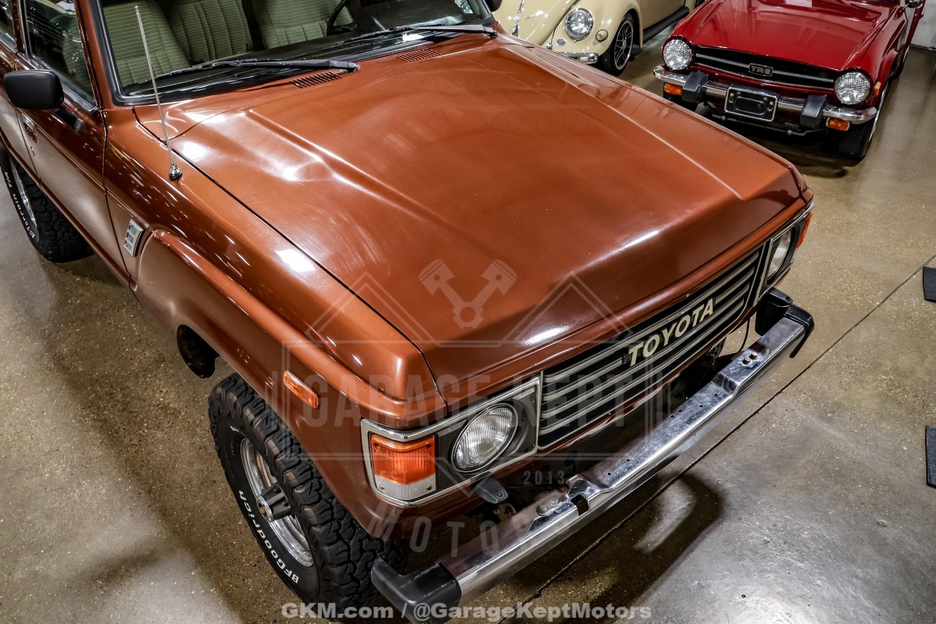 1984 Toyota Land Cruiser FJ60 - 4