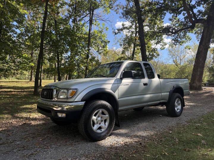 2003 Toyota Tacoma PreRunner V6 - 4