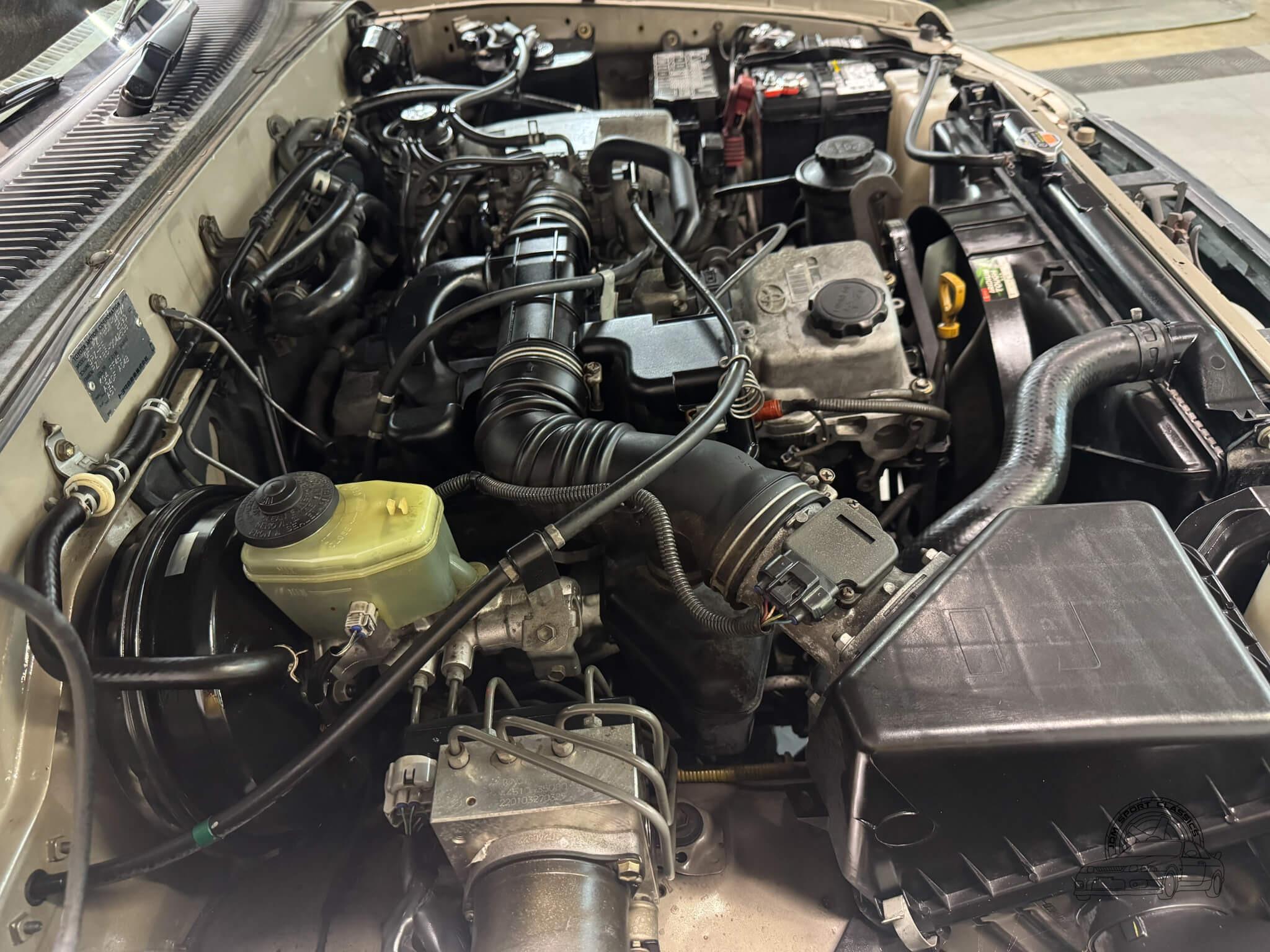 2001 Toyota Hilux Surf SSR-X