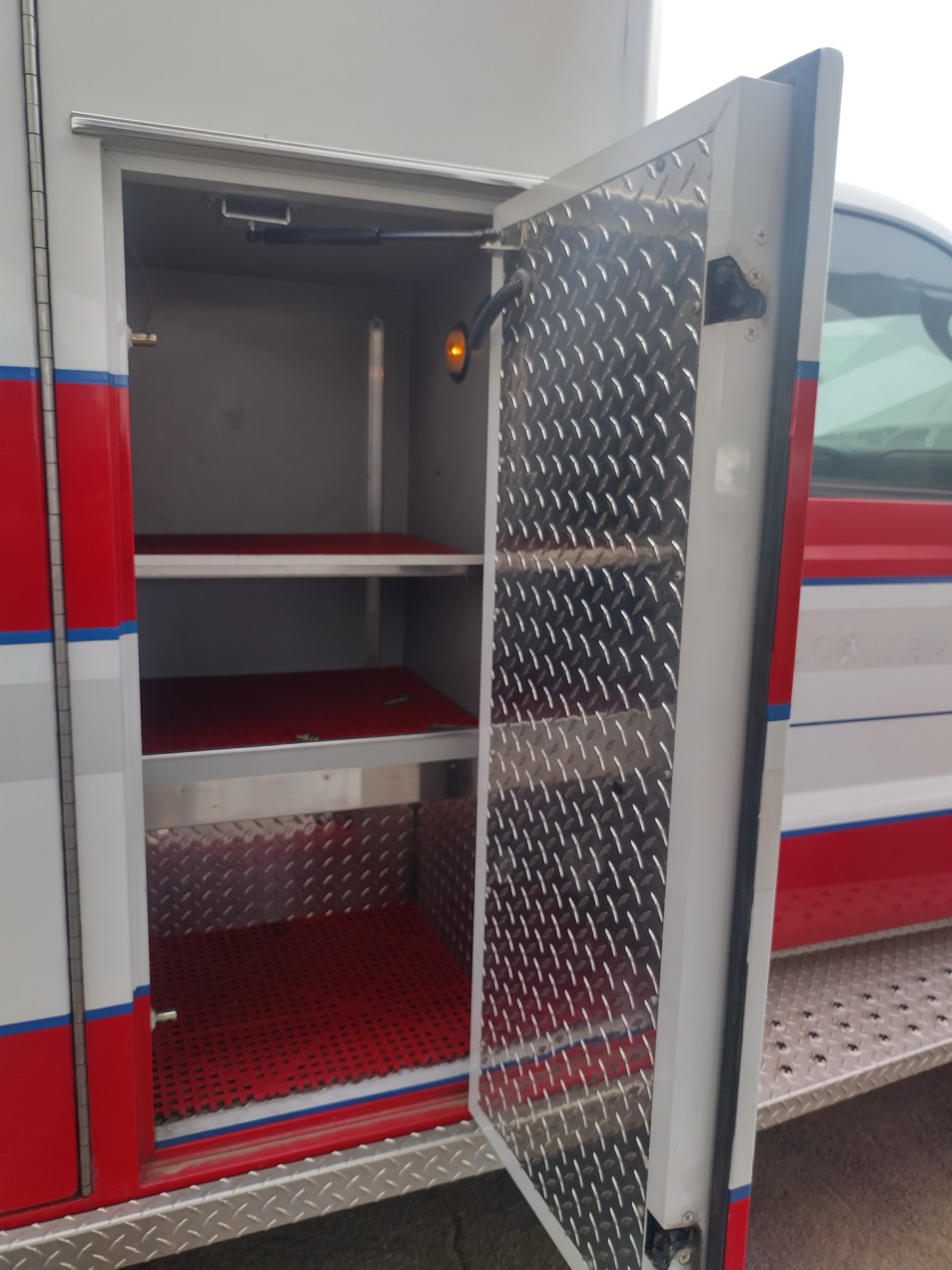 2007 Ford F-450 XLT Ambulance