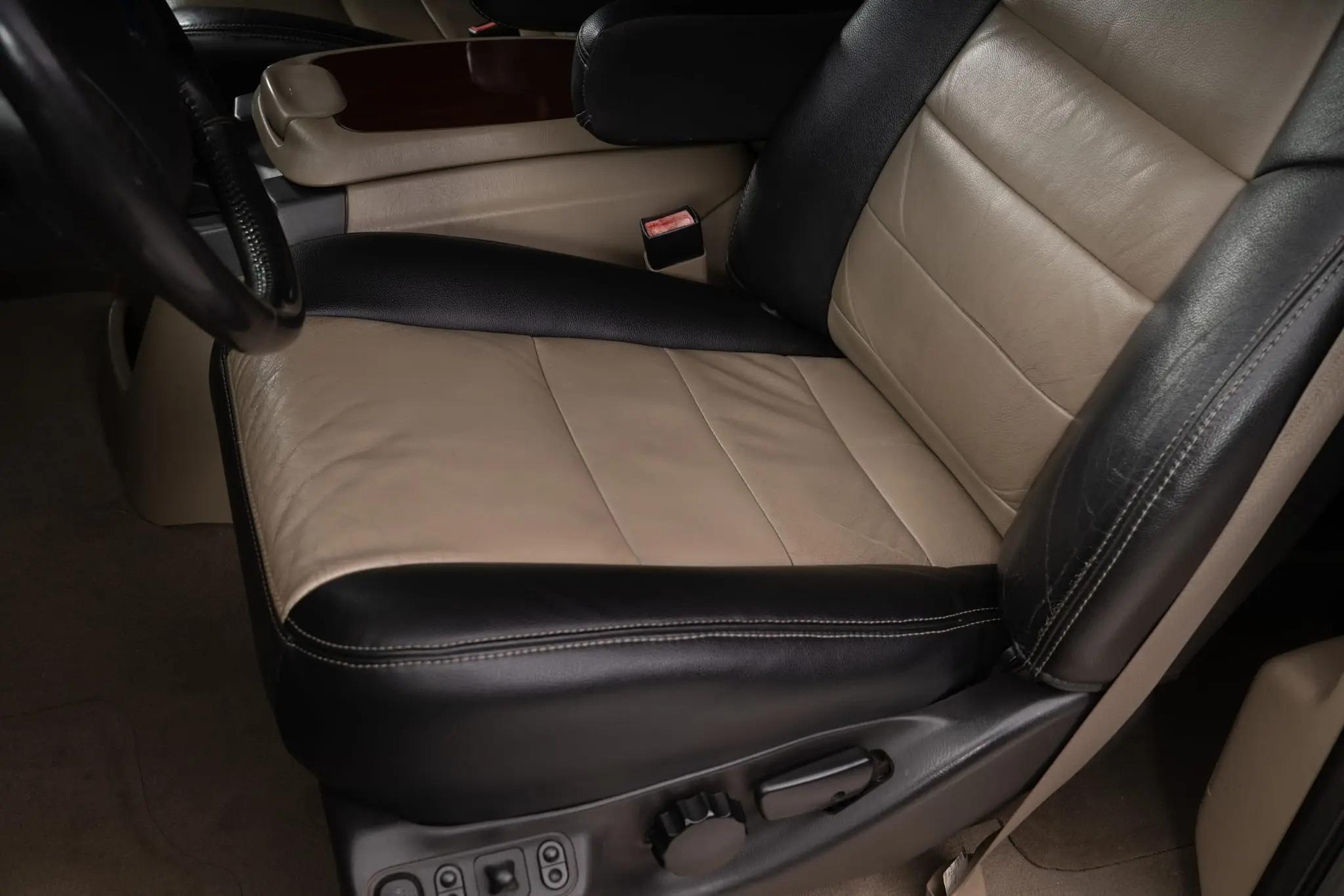 2005 Ford Excursion Eddie Bauer Power Stroke 4×4