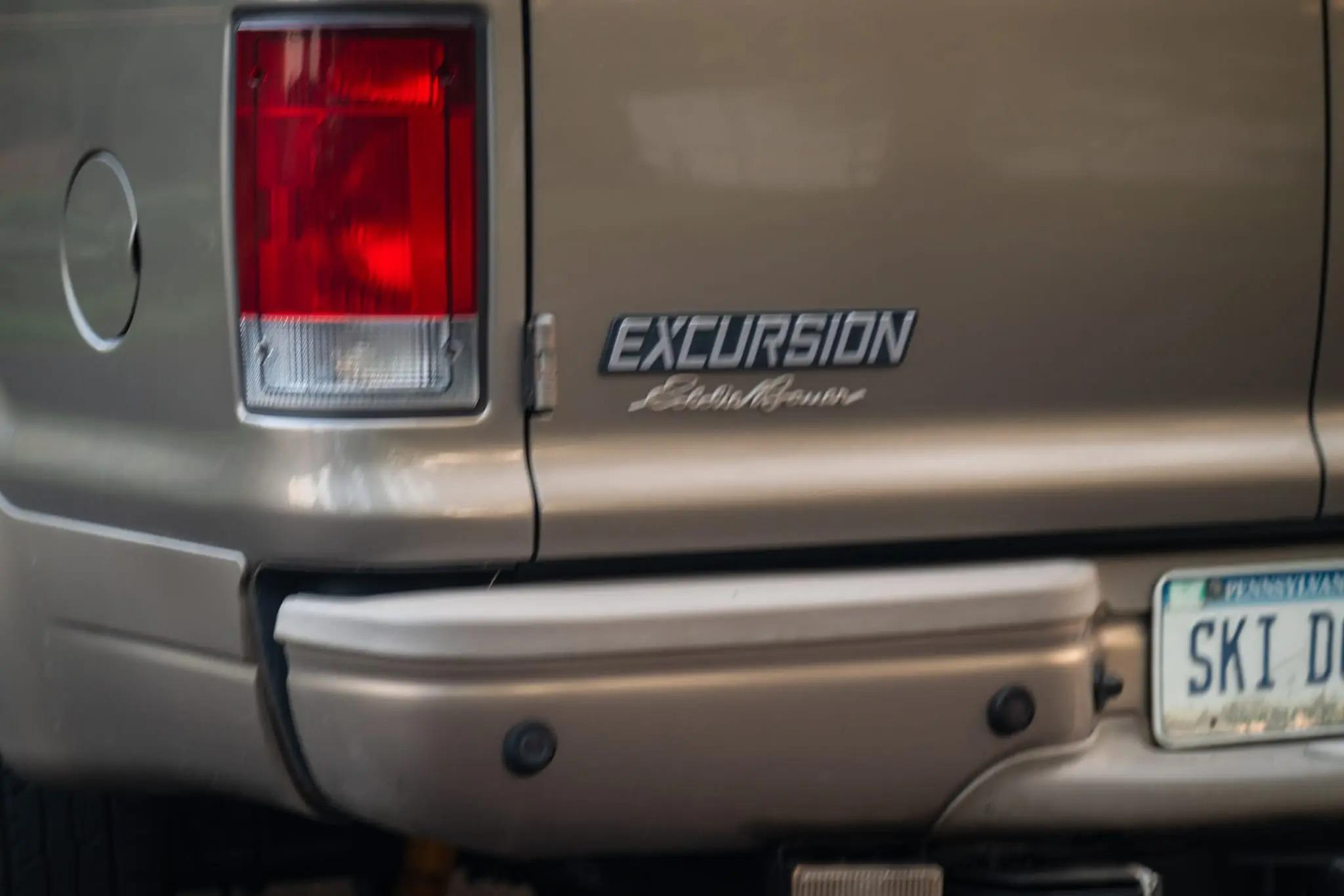 2005 Ford Excursion Eddie Bauer Power Stroke 4×4