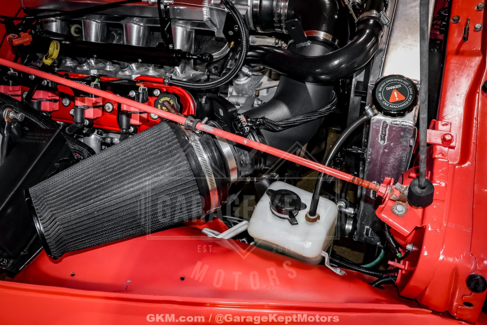 6.0L V8-Powered 1995 Jeep Wrangler Rio Grande