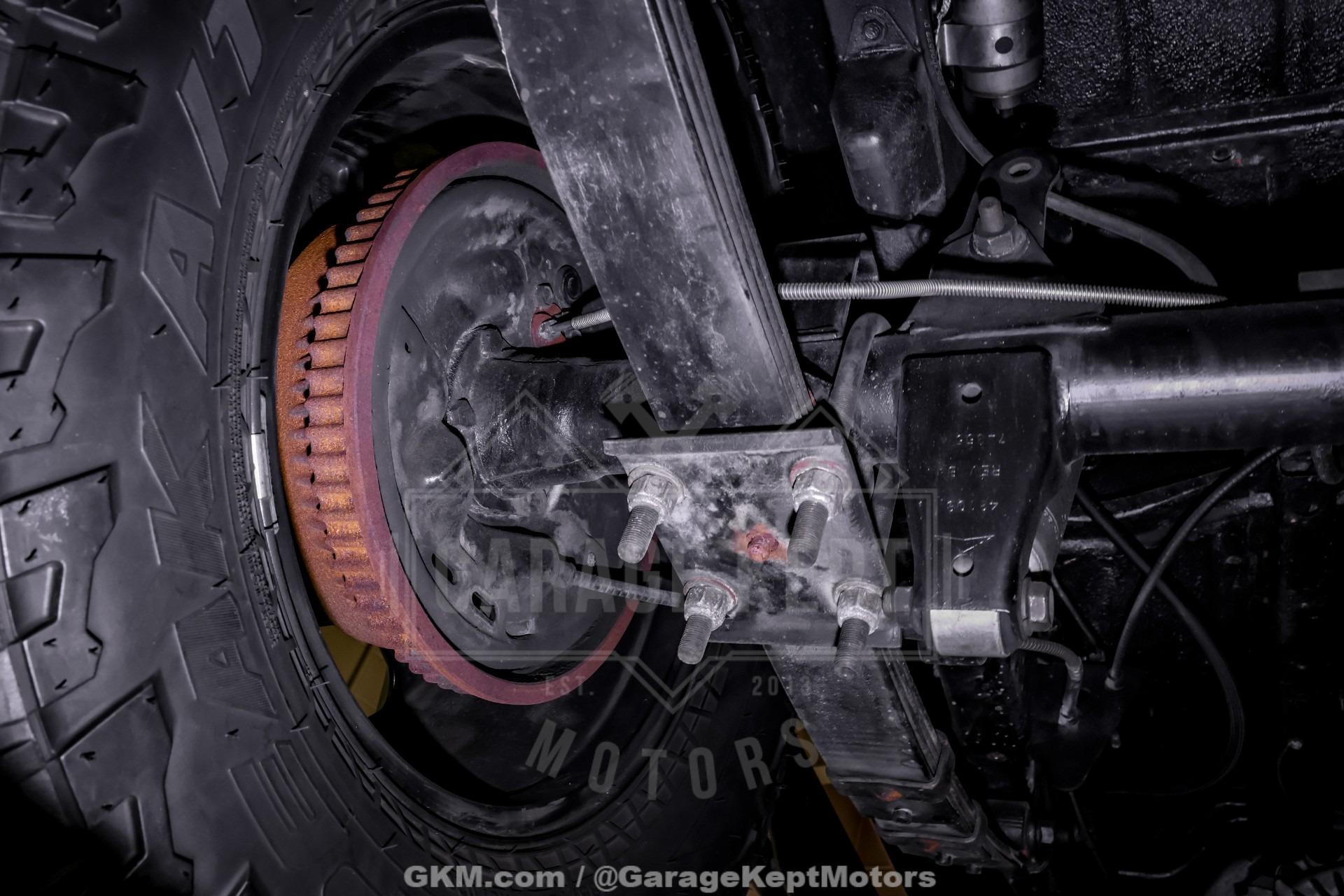 6.0L V8-Powered 1995 Jeep Wrangler Rio Grande
