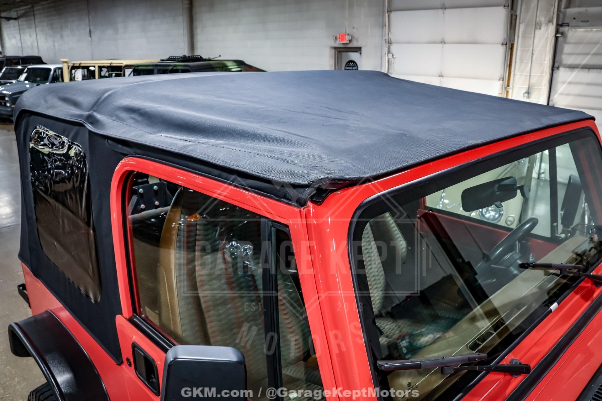 6.0L V8-Powered 1995 Jeep Wrangler Rio Grande