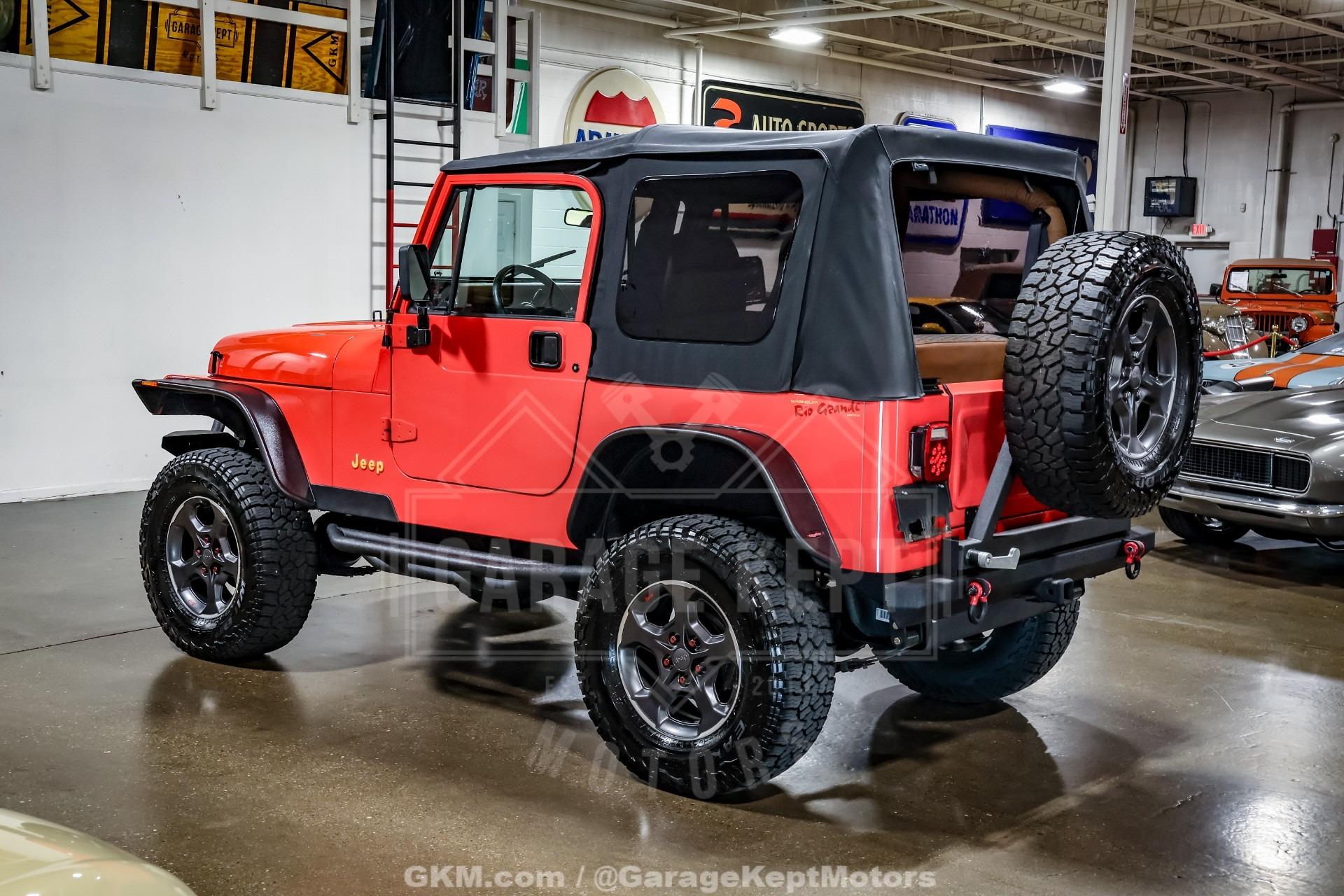6.0L V8-Powered 1995 Jeep Wrangler Rio Grande