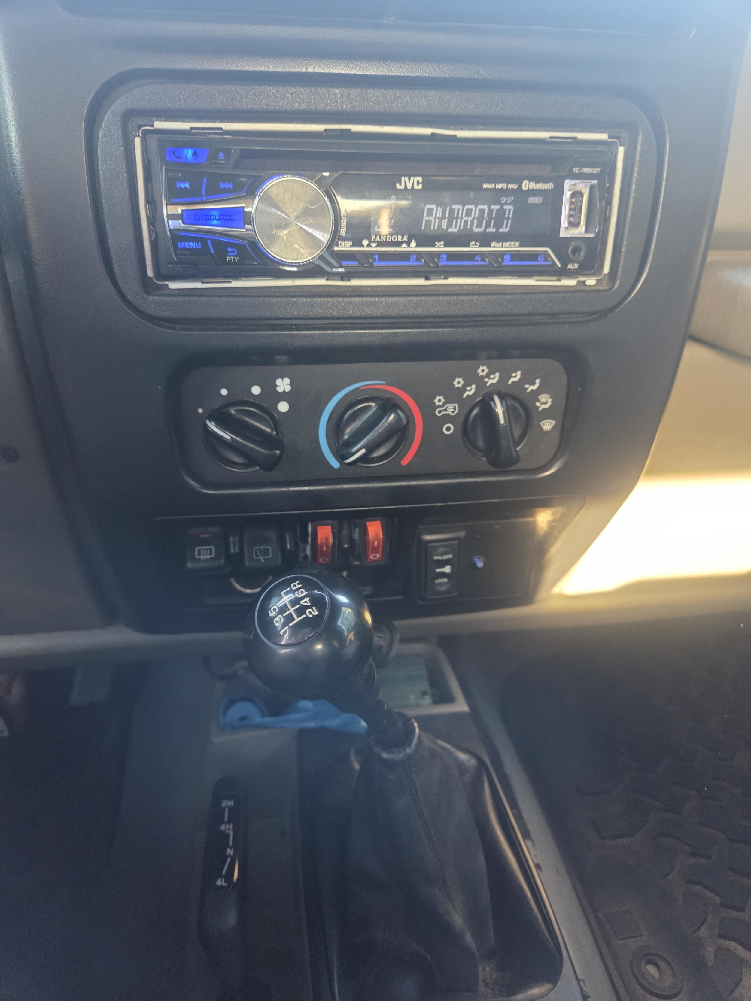 2005 Jeep Wrangler X - 5