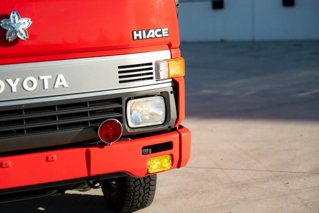 1991 Toyota HiAce Fire Truck