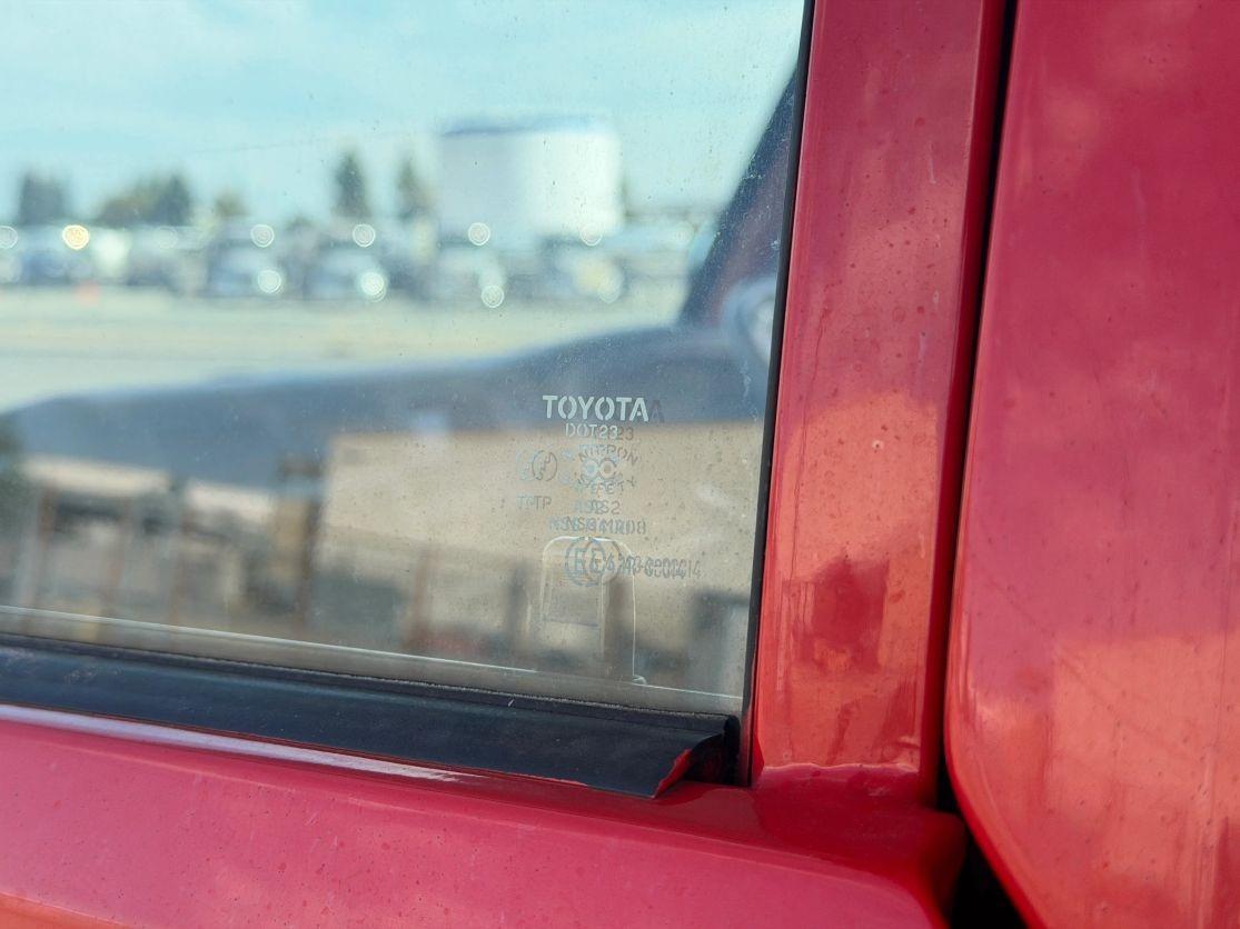 1996 Toyota Dyna Fire Truck