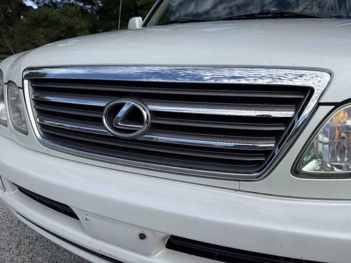 2005 Lexus LX 470