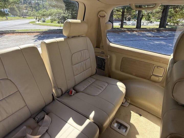 2005 Lexus LX 470