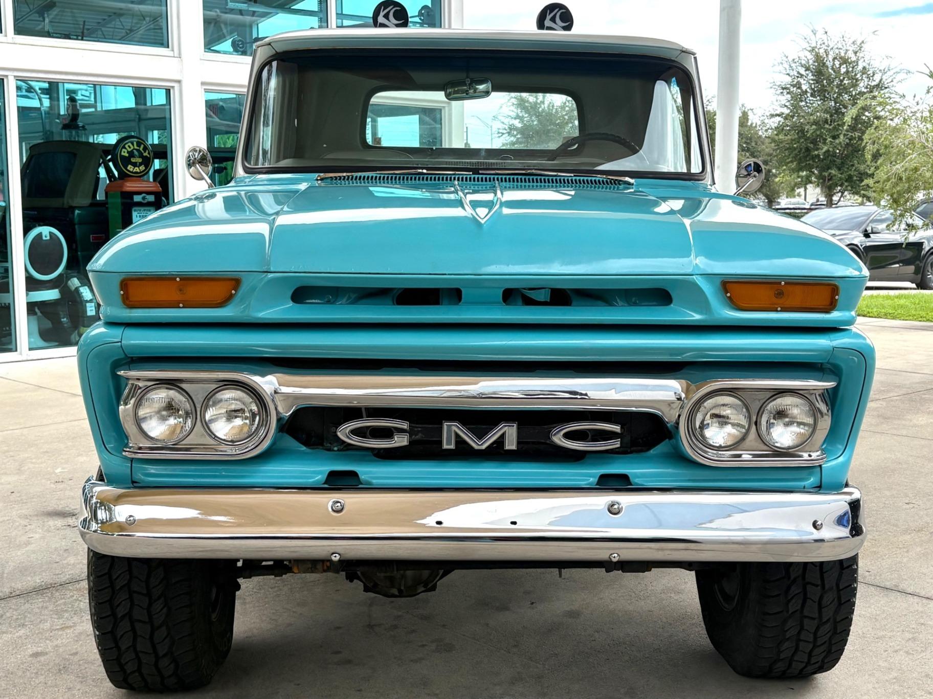1965 GMC K1500 Custom - 2