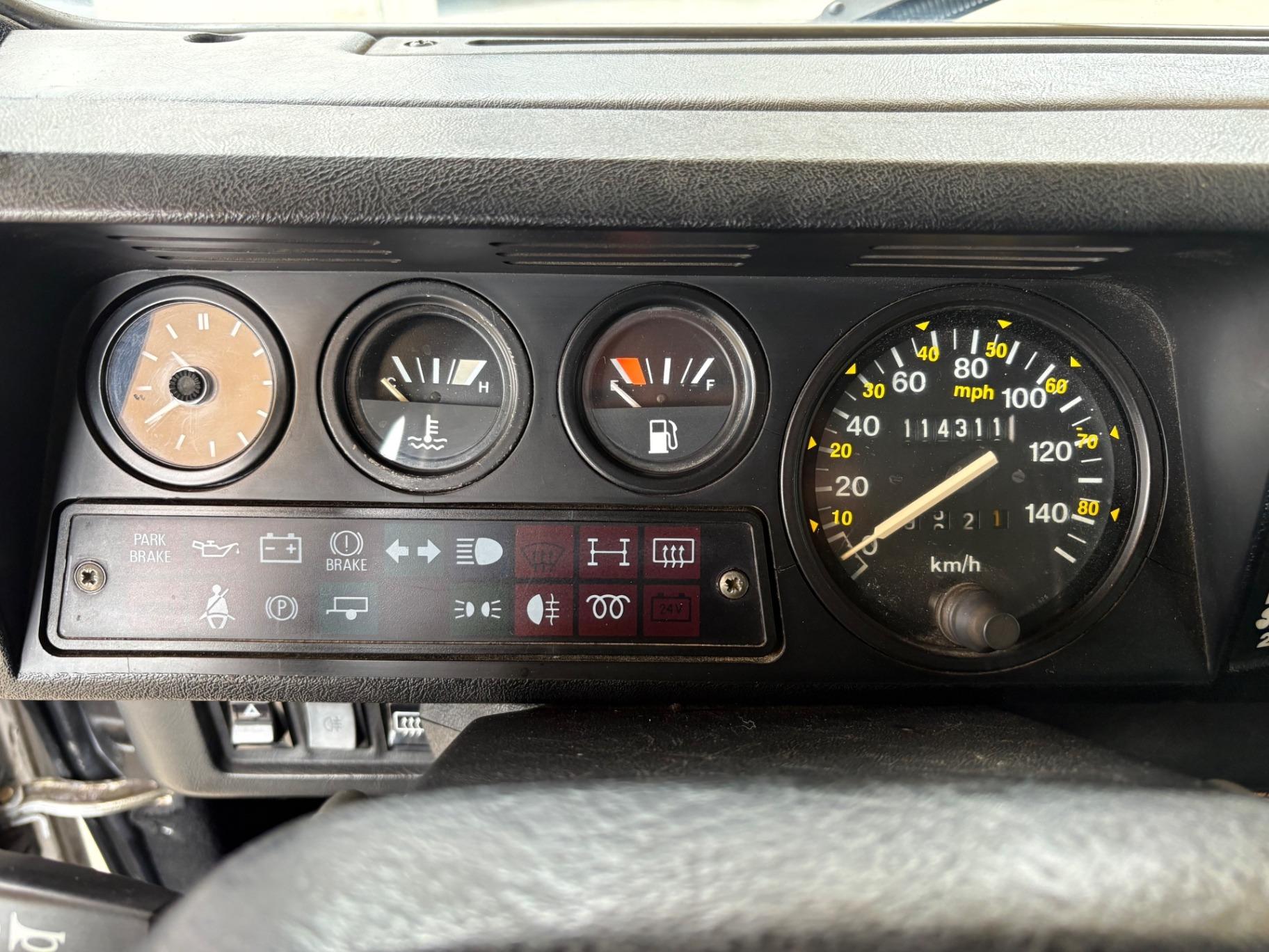 1998 Land Rover Defender 90