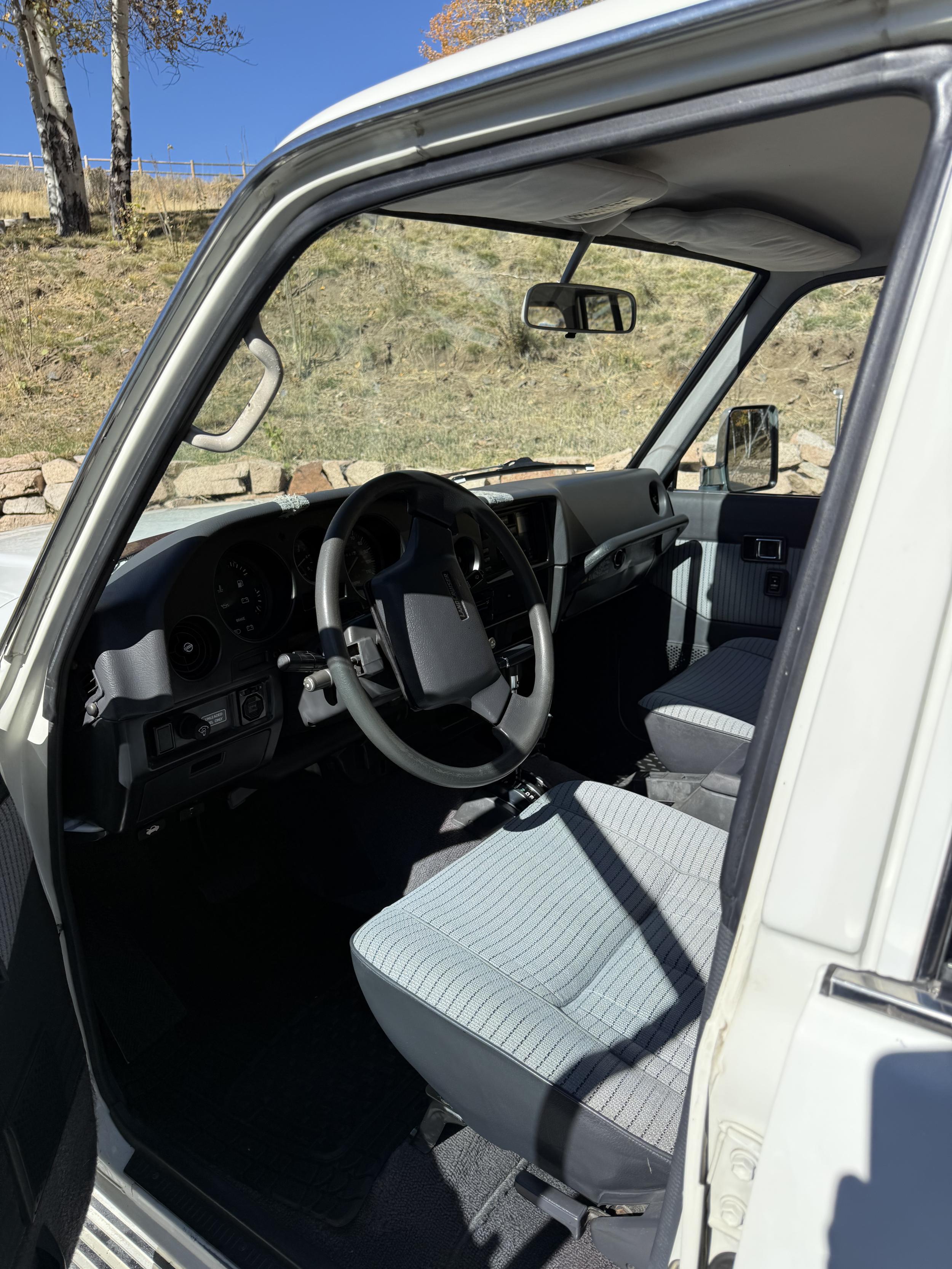1990 Toyota Land Cruiser FJ62