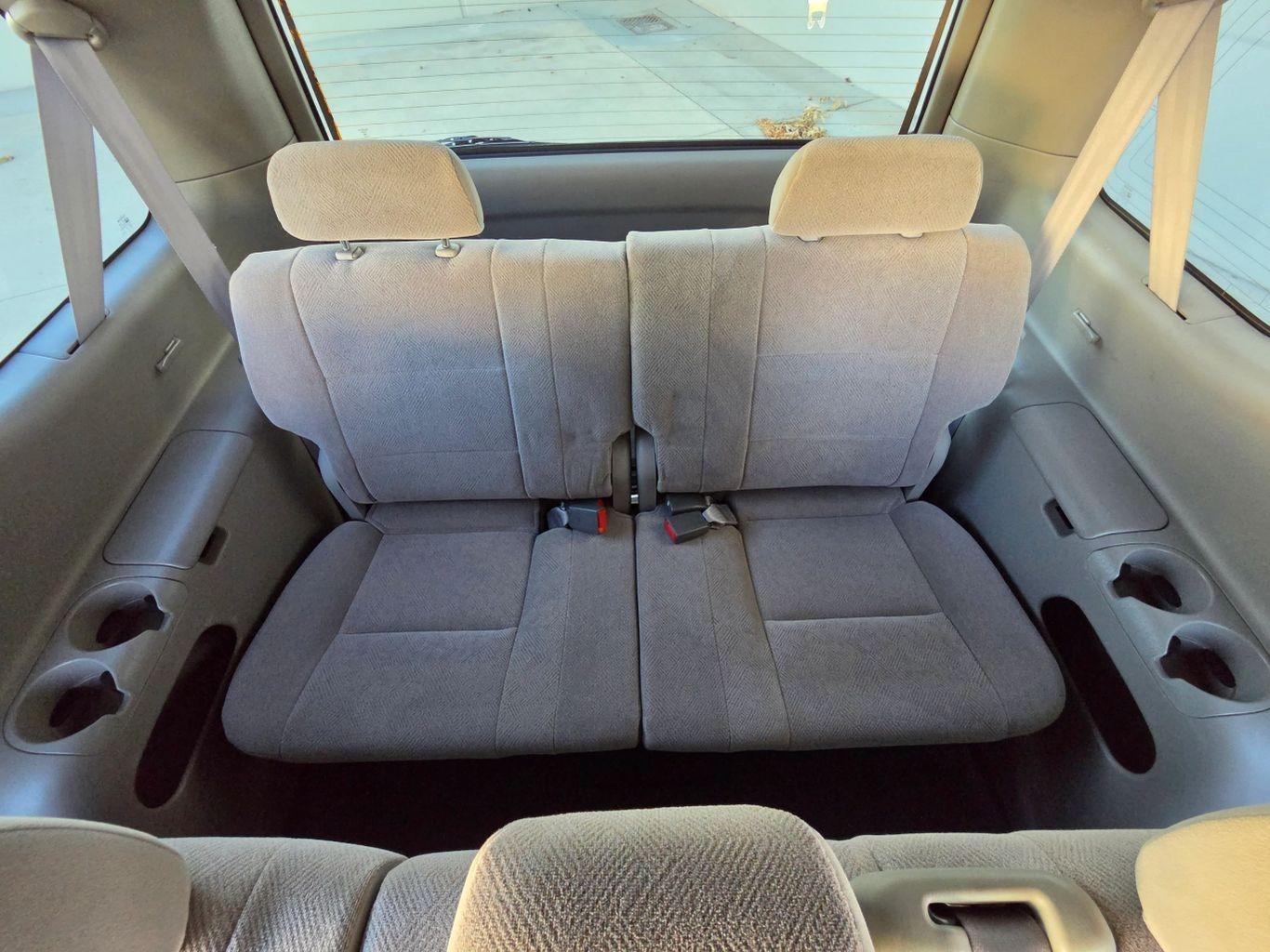 2003 Toyota Sequoia SR5