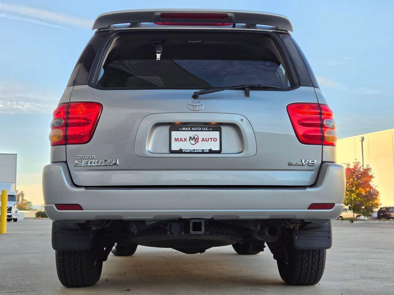 2003 Toyota Sequoia SR5