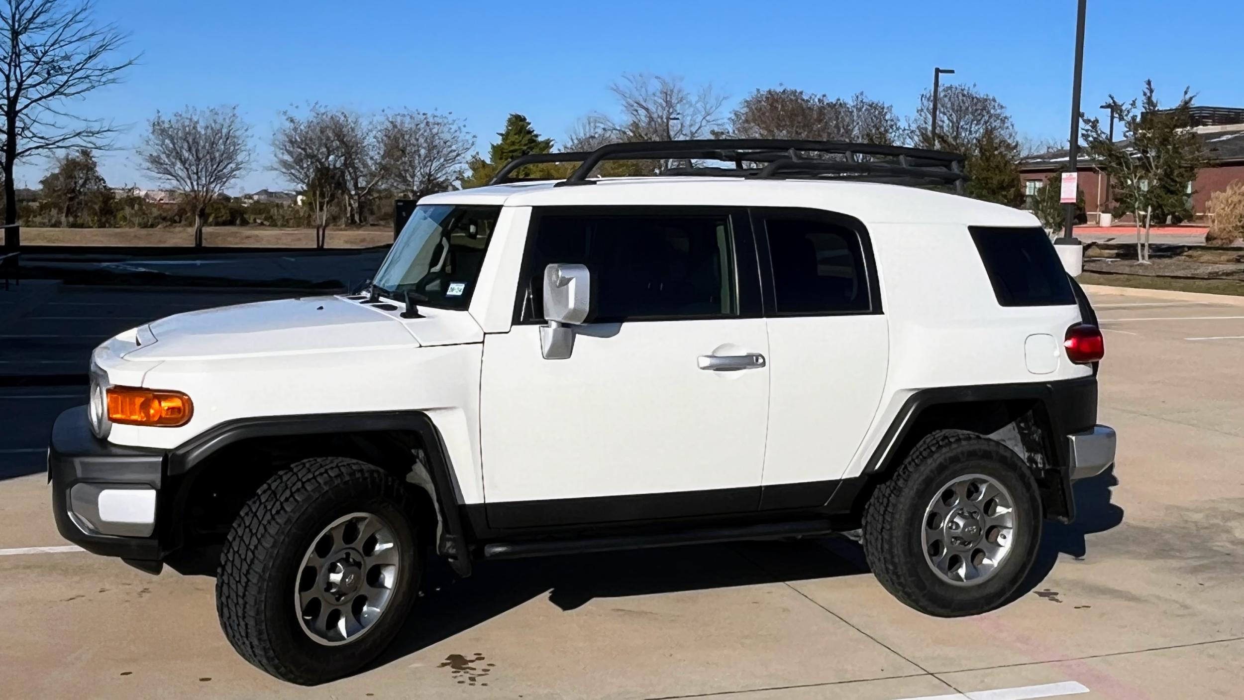 One-Owner 2012 Toyota FJ Cruiser - 4