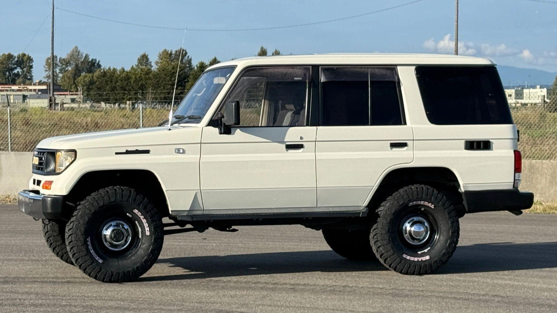 1993 Toyota Land Cruiser Prado