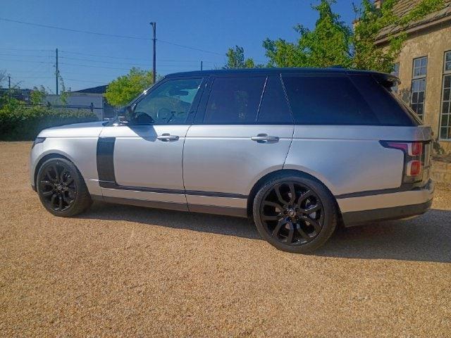 2020 Land Rover Range Rover P525 HSE