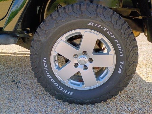 2012 Jeep Wrangler Unlimited Sahara