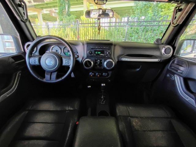 2012 Jeep Wrangler Unlimited Sahara