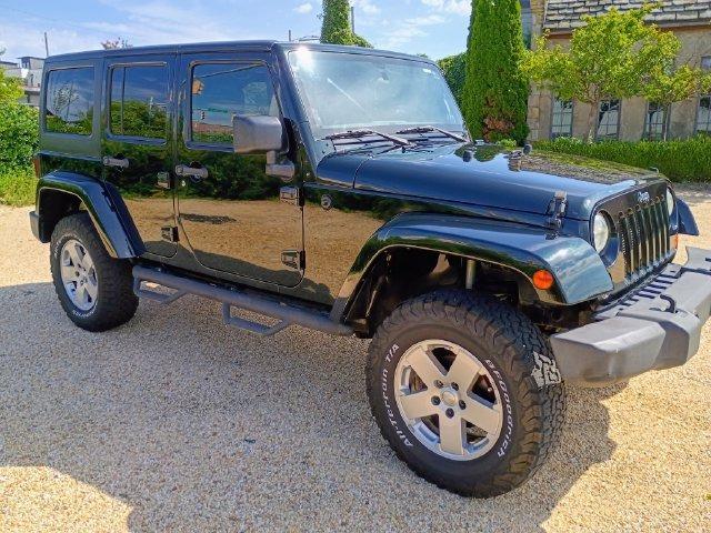 2012 Jeep Wrangler Unlimited Sahara - 4