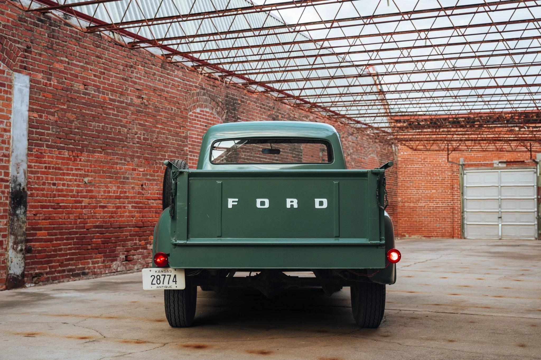 1954 Ford F-250