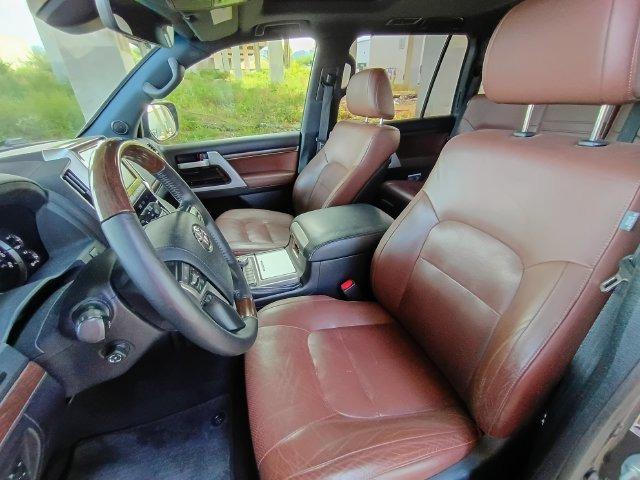 2019 Toyota Land Cruiser
