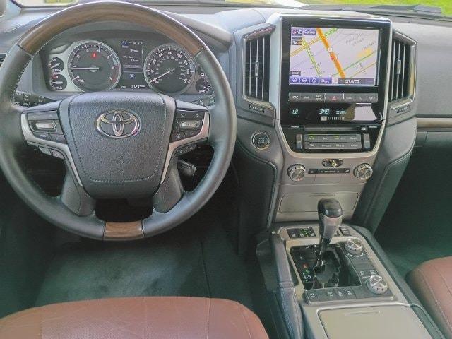 2019 Toyota Land Cruiser