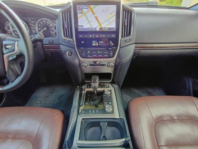 2019 Toyota Land Cruiser