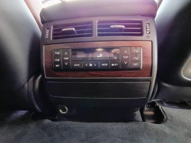 2019 Toyota Land Cruiser