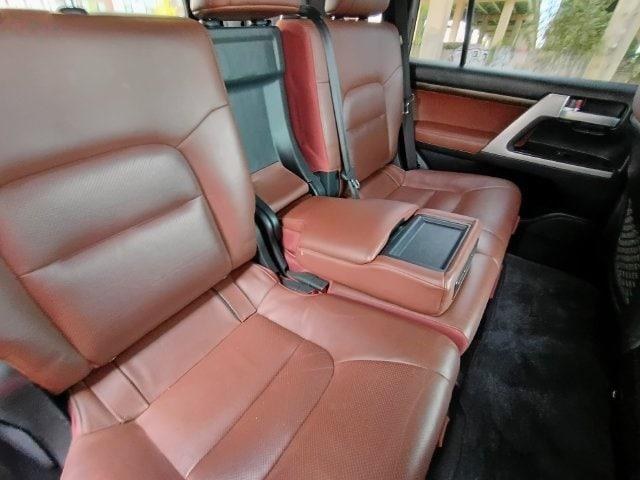 2019 Toyota Land Cruiser