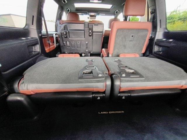 2019 Toyota Land Cruiser