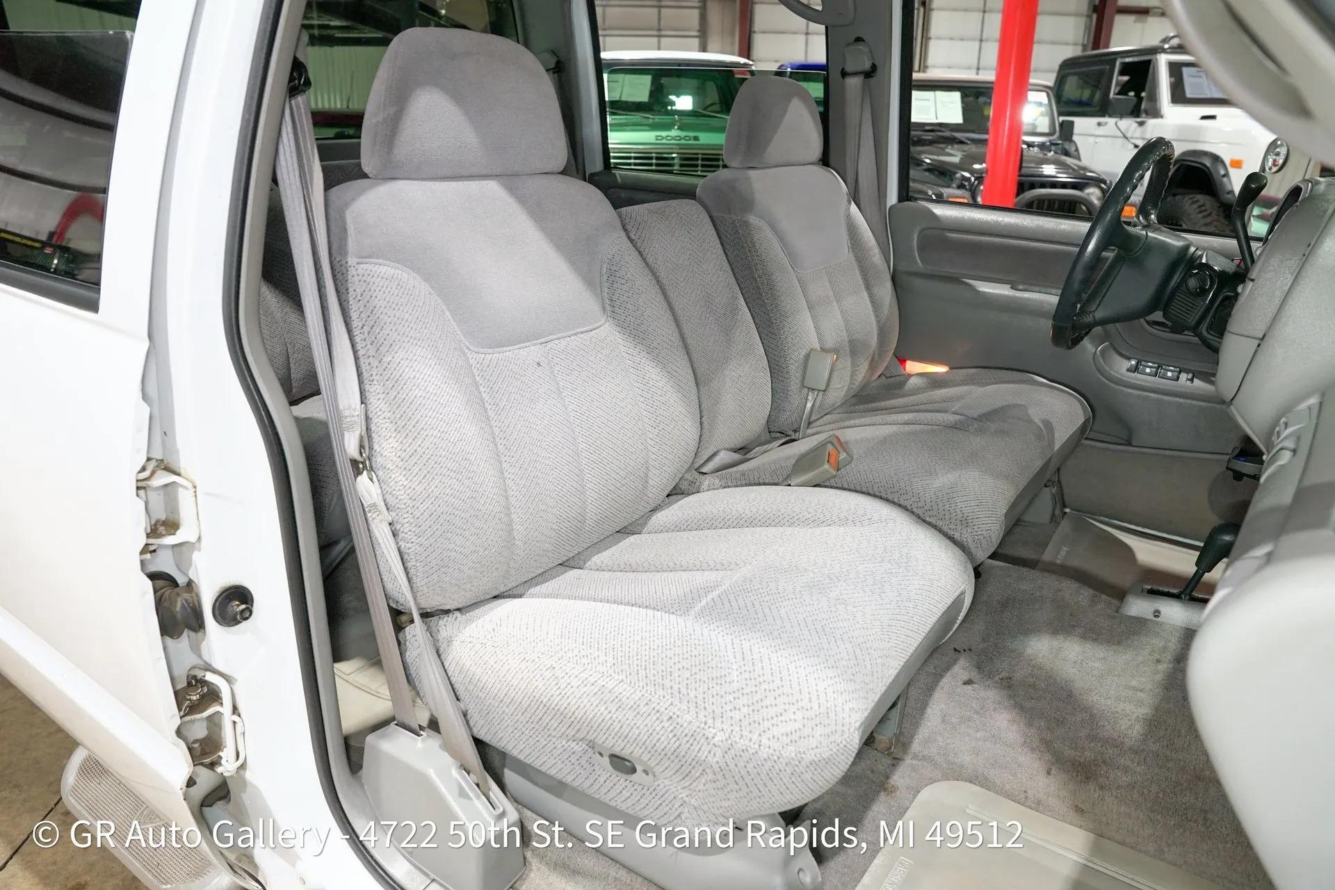 1996 Chevrolet Silverado K3500 4X4 Crew Cab