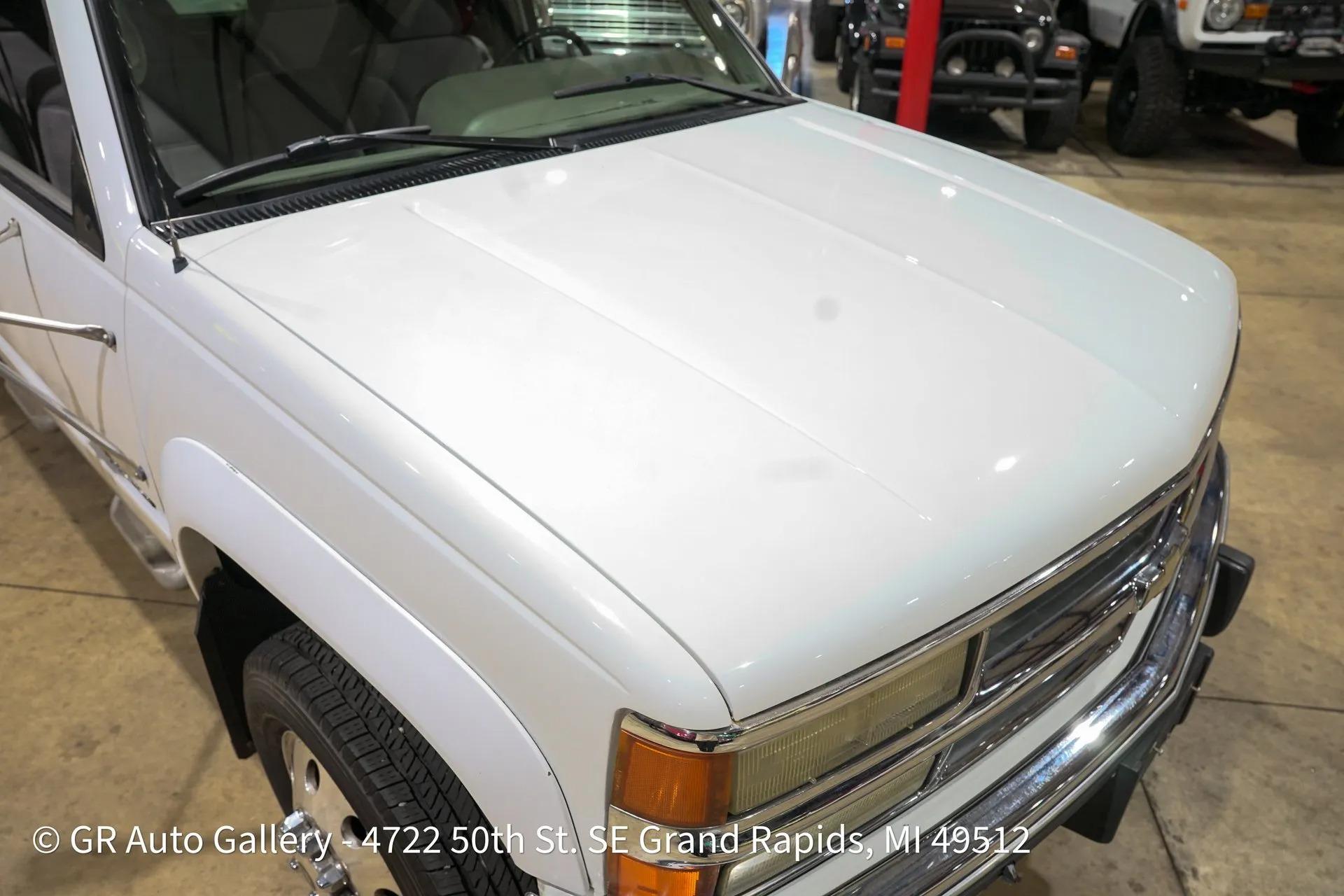 1996 Chevrolet Silverado K3500 4X4 Crew Cab