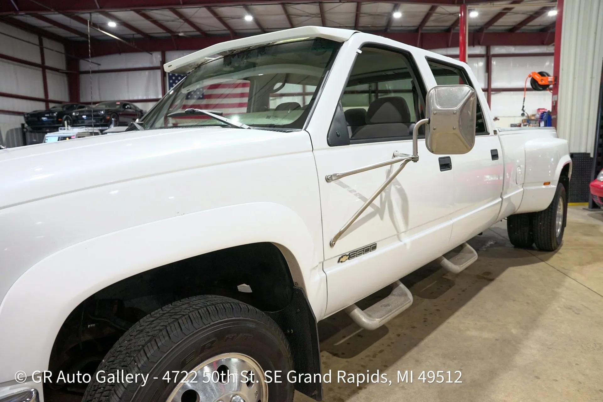 1996 Chevrolet Silverado K3500 4X4 Crew Cab