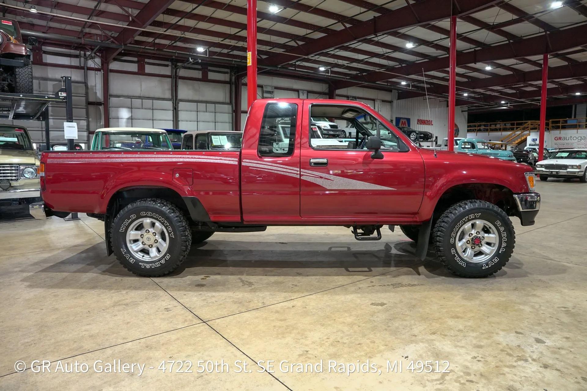 1993 Toyota Pickup Deluxe