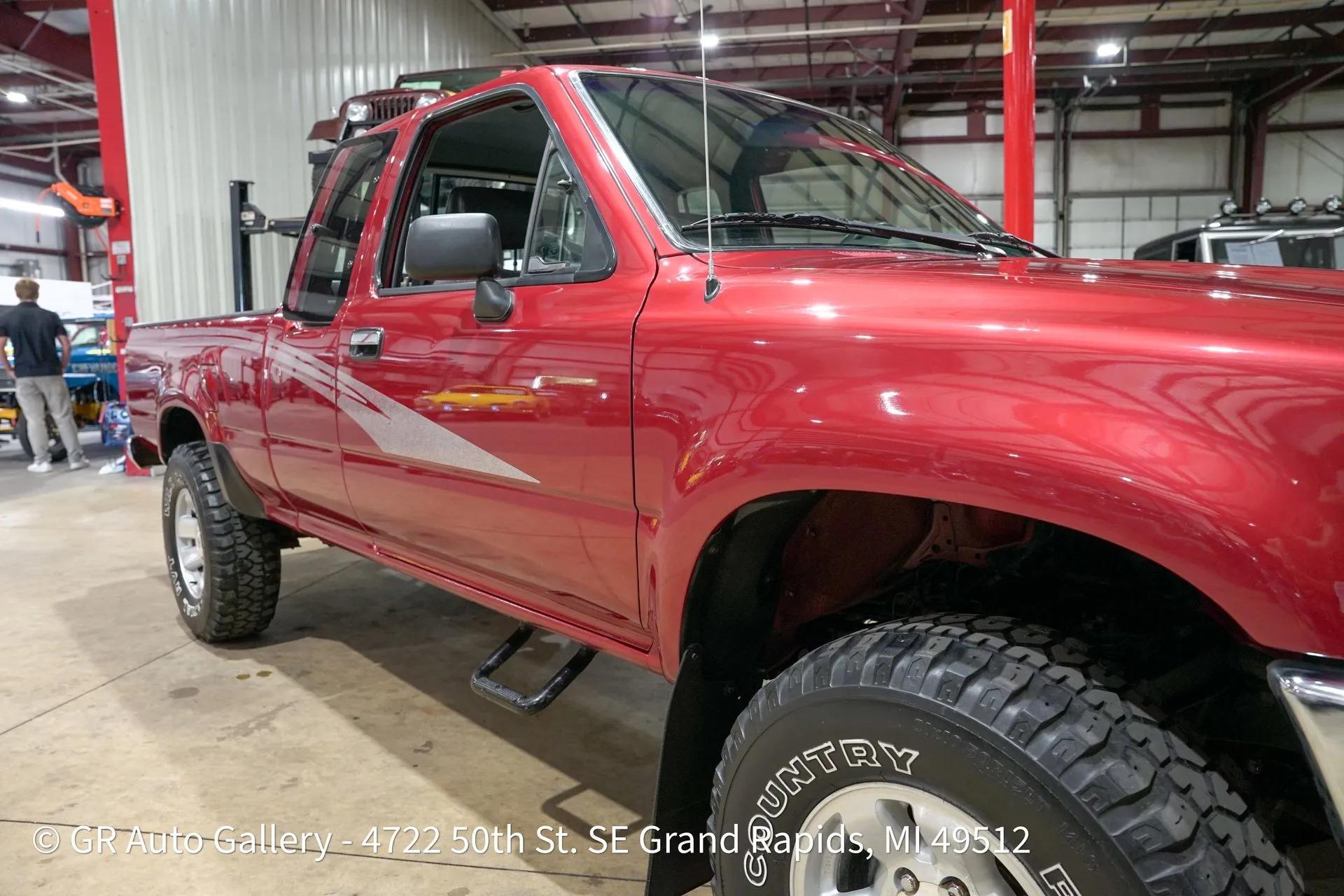 1993 Toyota Pickup Deluxe