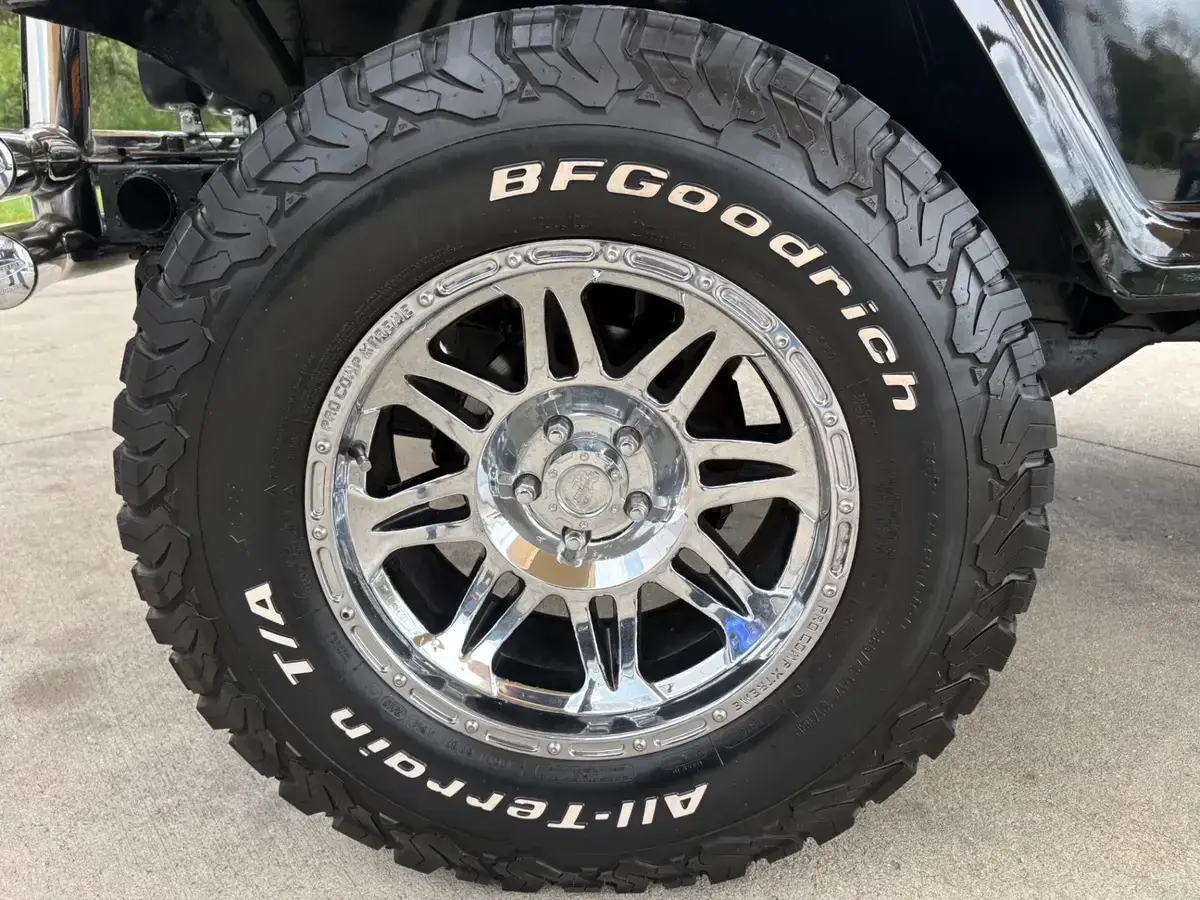 1989 Jeep Wrangler Laredo