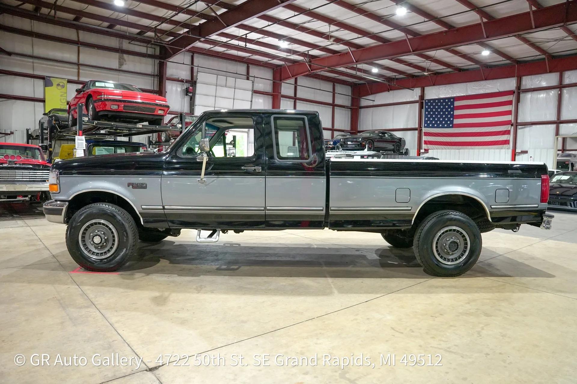1994 Ford F-250 XLT - 4