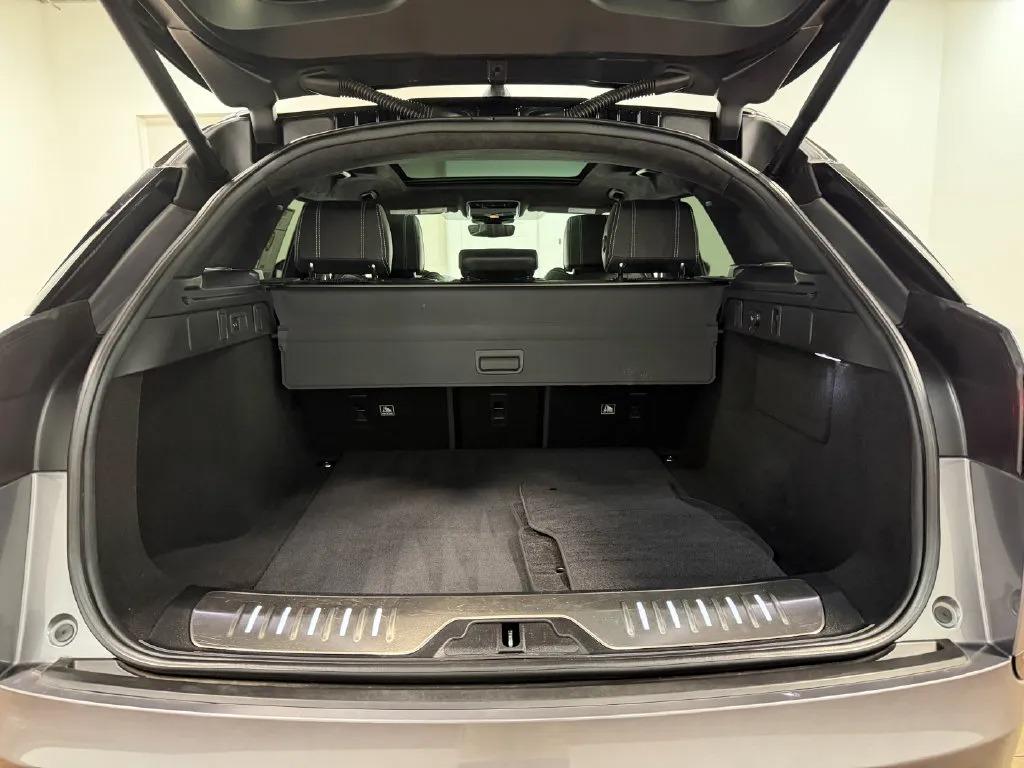 2020 Land Rover Range Rover Velar SV Autobiography Dynamic Edition