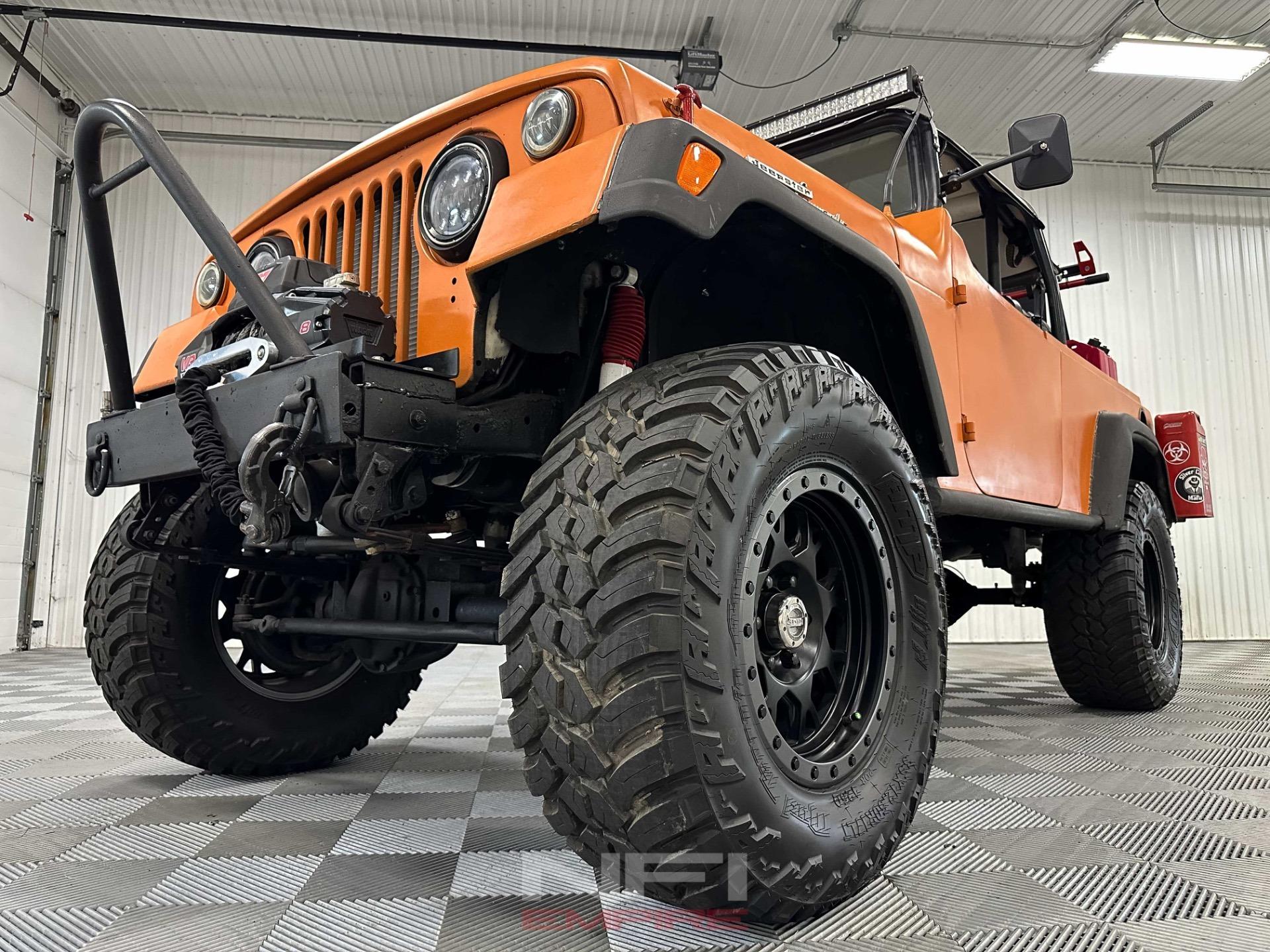 1969 Jeepster Commando - 3