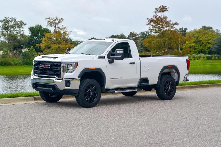 2022 GMC Sierra 2500 Pro